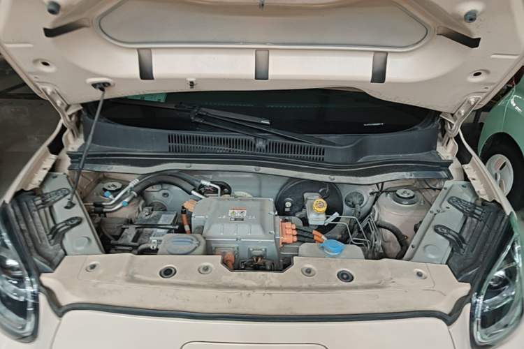 Used Leapmotor T03 2021 400 Micro-Sugar Version Engine Bay