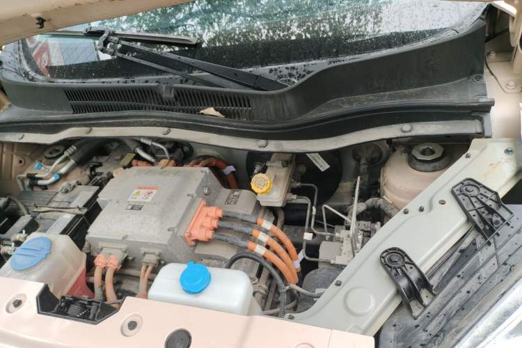 Used Leapmotor T03 2021 400 Luxury Edition Engine Bay Left