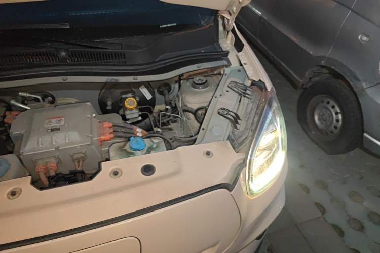 Used Leapmotor T03 2021 400 Luxury Edition Engine Bay Left