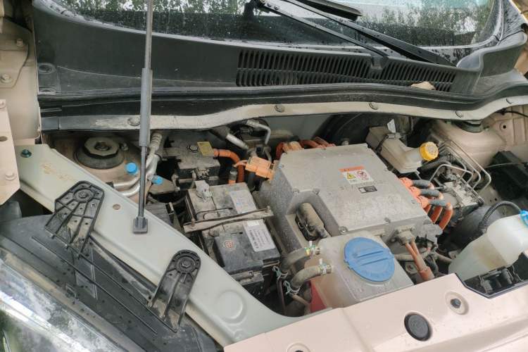 Used Leapmotor T03 2021 400 Luxury Edition Engine Bay Right