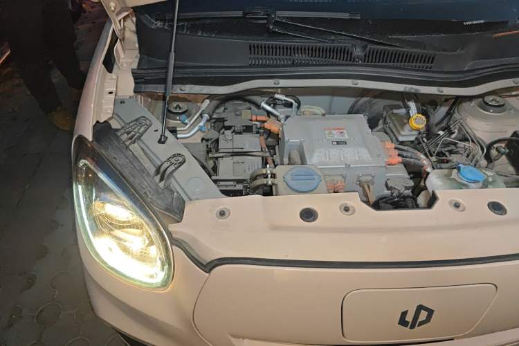 Used Leapmotor T03 2021 400 Luxury Edition Engine Bay Right