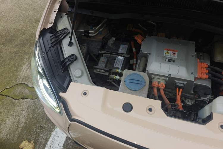 Used Leapmotor T03 2021 400 Luxury Edition Engine Bay Right