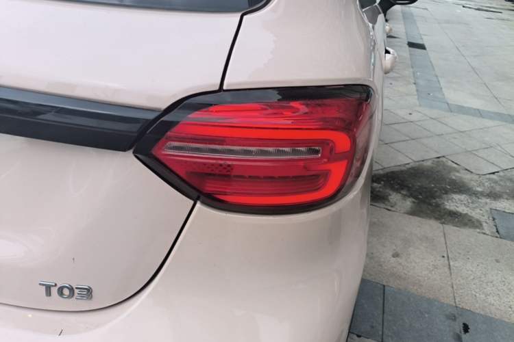 Used Leapmotor T03 2021 400 Comfort Edition Exterior 3