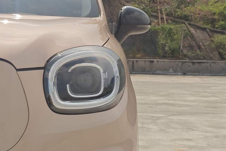 Used Leapmotor T03 2021 400 Luxury Edition Exterior 9