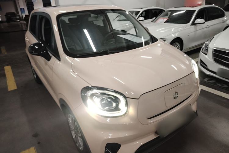 Used Leapmotor T03 2021 400 Comfort Edition Front Right 45 Deg