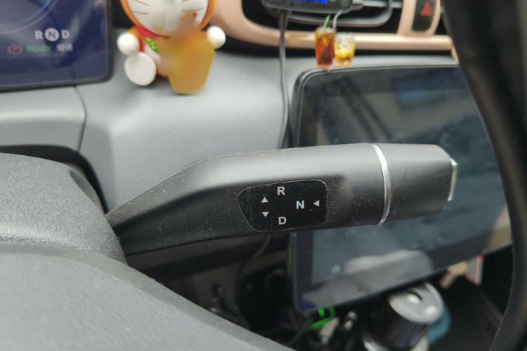 Used Leapmotor T03 2021 400 Comfort Edition Gear Lever