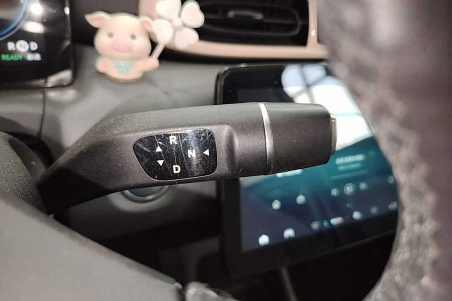 Used Leapmotor T03 2021 400 Luxury Edition Gear Lever