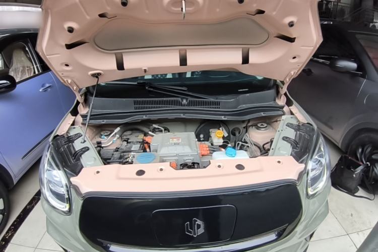 Used Leapmotor T03 2021 400 Luxury Edition Engine Bay