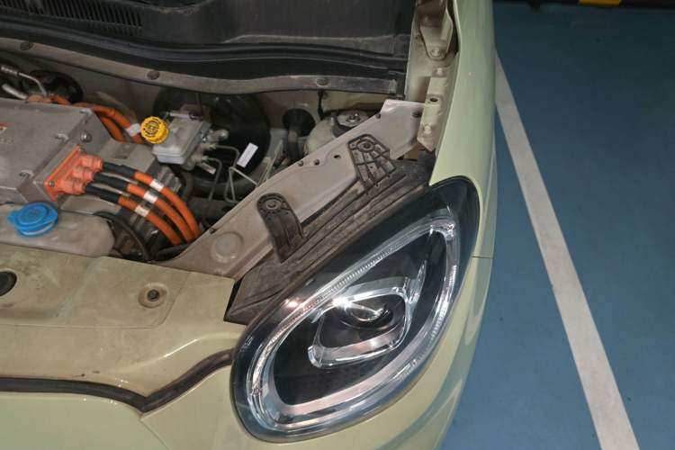 Used Leapmotor T03 2021 400 Luxury Pro Edition Engine Bay Left