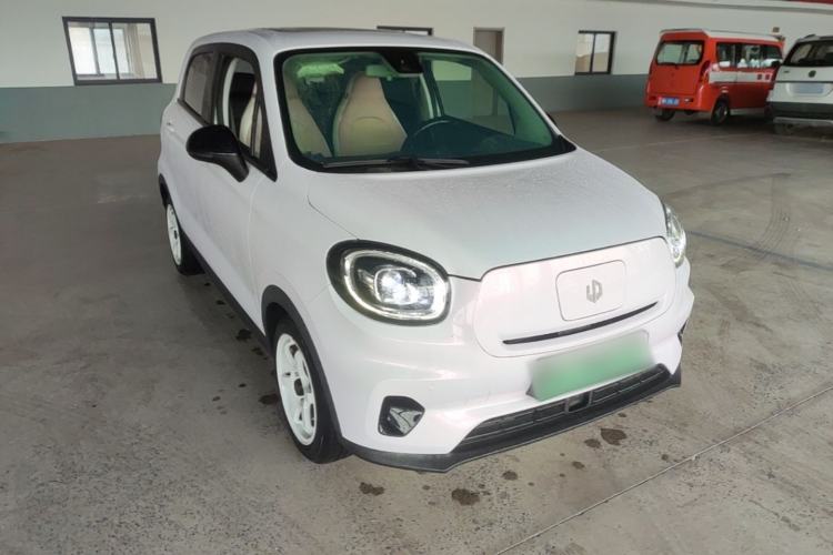 Used Leapmotor T03 2021 400 Luxury Pro Edition Front Right 45 Deg