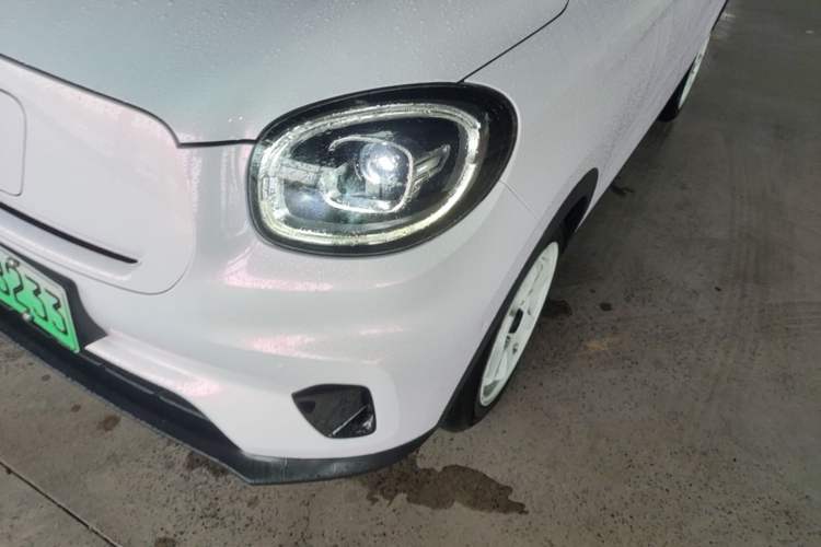 Used Leapmotor T03 2021 400 Luxury Pro Edition Left Front Headlight