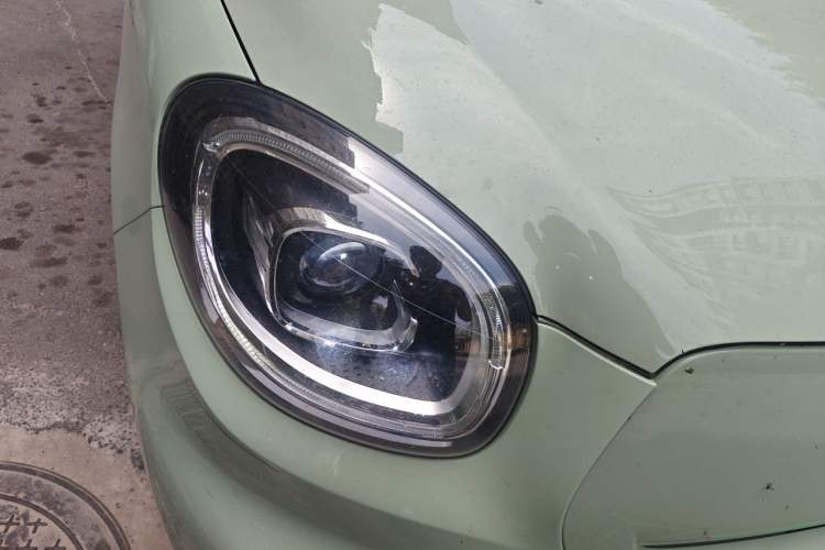 Used Leapmotor T03 2021 400 Luxury Pro Edition Right Front Headlight