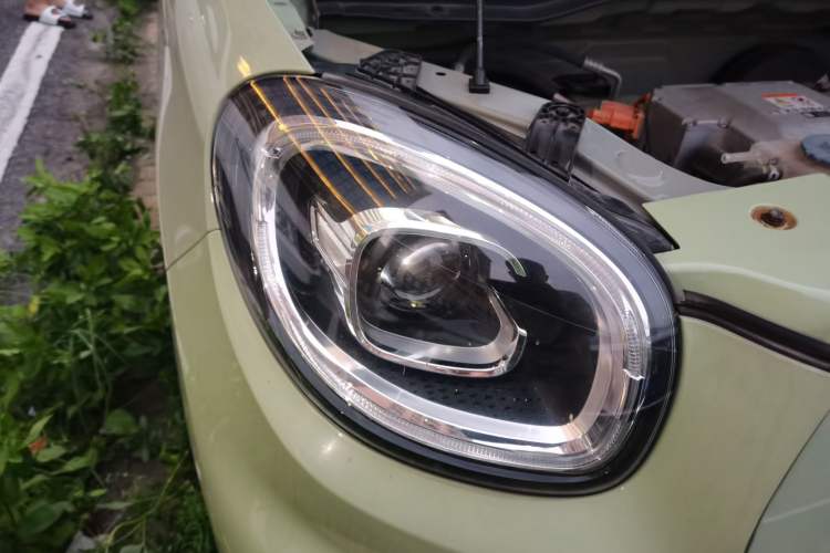 Used Leapmotor T03 2021 400 Luxury Pro Edition Right Front Headlight