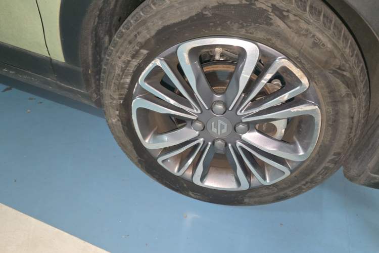 Used Leapmotor T03 2021 400 Luxury Pro Edition Right Front Wheel Hub