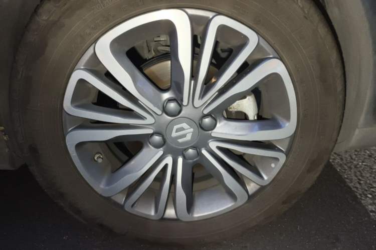 Used Leapmotor T03 2021 400 Luxury Pro Edition Right Front Wheel Hub