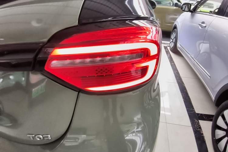 Used Leapmotor T03 2021 400 Luxury Edition Right Rear Taillight