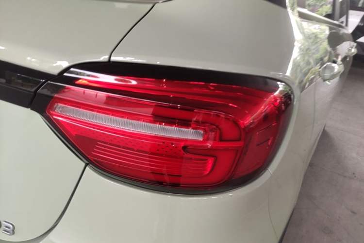 Used Leapmotor T03 2021 400 Lite Edition Lithium Iron Phosphate Right Rear Taillight