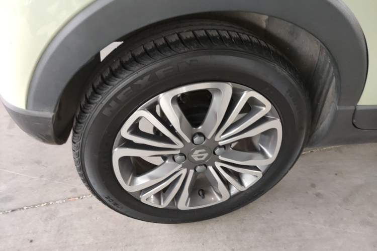 Used Leapmotor T03 2021 400 Lite Edition Lithium Iron Phosphate Right Rear Wheel Hub