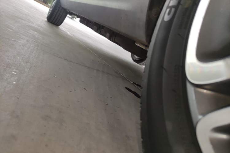 Used Leapmotor T03 2021 400 Lite Edition Lithium Iron Phosphate Right Side Sill