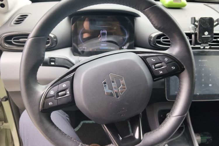 Used Leapmotor T03 2021 400 Luxury Pro Edition Steering Wheel