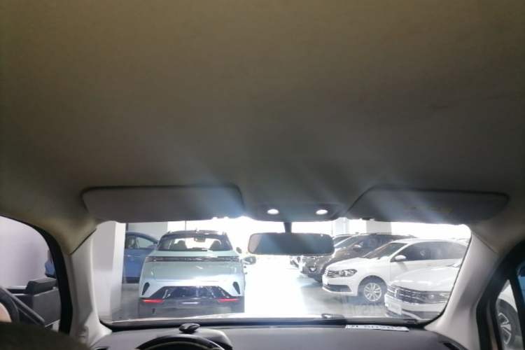 Used Leapmotor T03 2021 400 Micro-Sugar Version Headliner