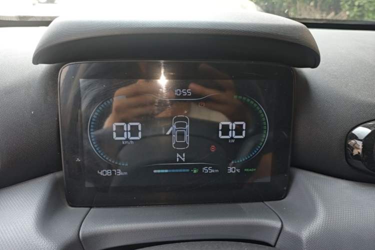 Used Leapmotor T03 2021 400 Lite Edition Lithium Iron Phosphate Instrument Cluster