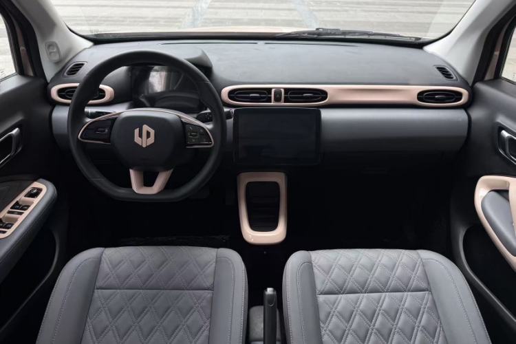 Used Leapmotor T03 2021 400 Comfort Edition Interior 2