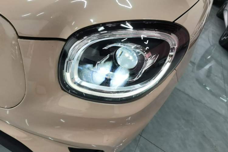 Used Leapmotor T03 2021 400 Lite Edition Lithium Iron Phosphate Left Front Headlight
