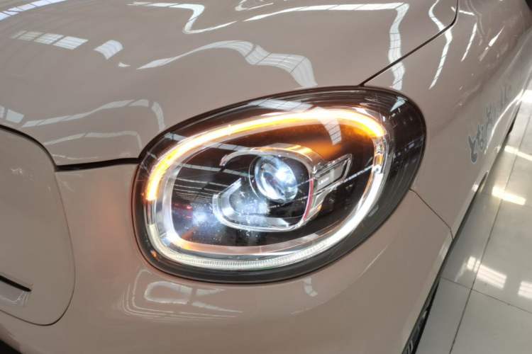 Used Leapmotor T03 2021 400 Micro-Sugar Version Left Front Headlight
