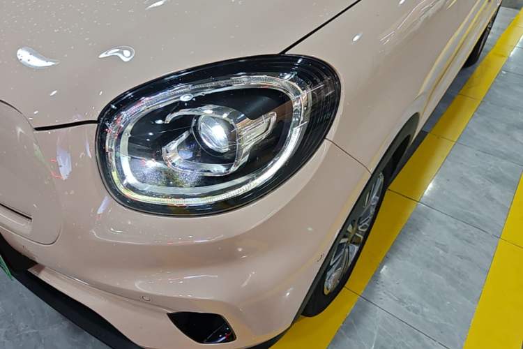 Used Leapmotor T03 2021 400 Luxury Pro Edition Left Front Headlight