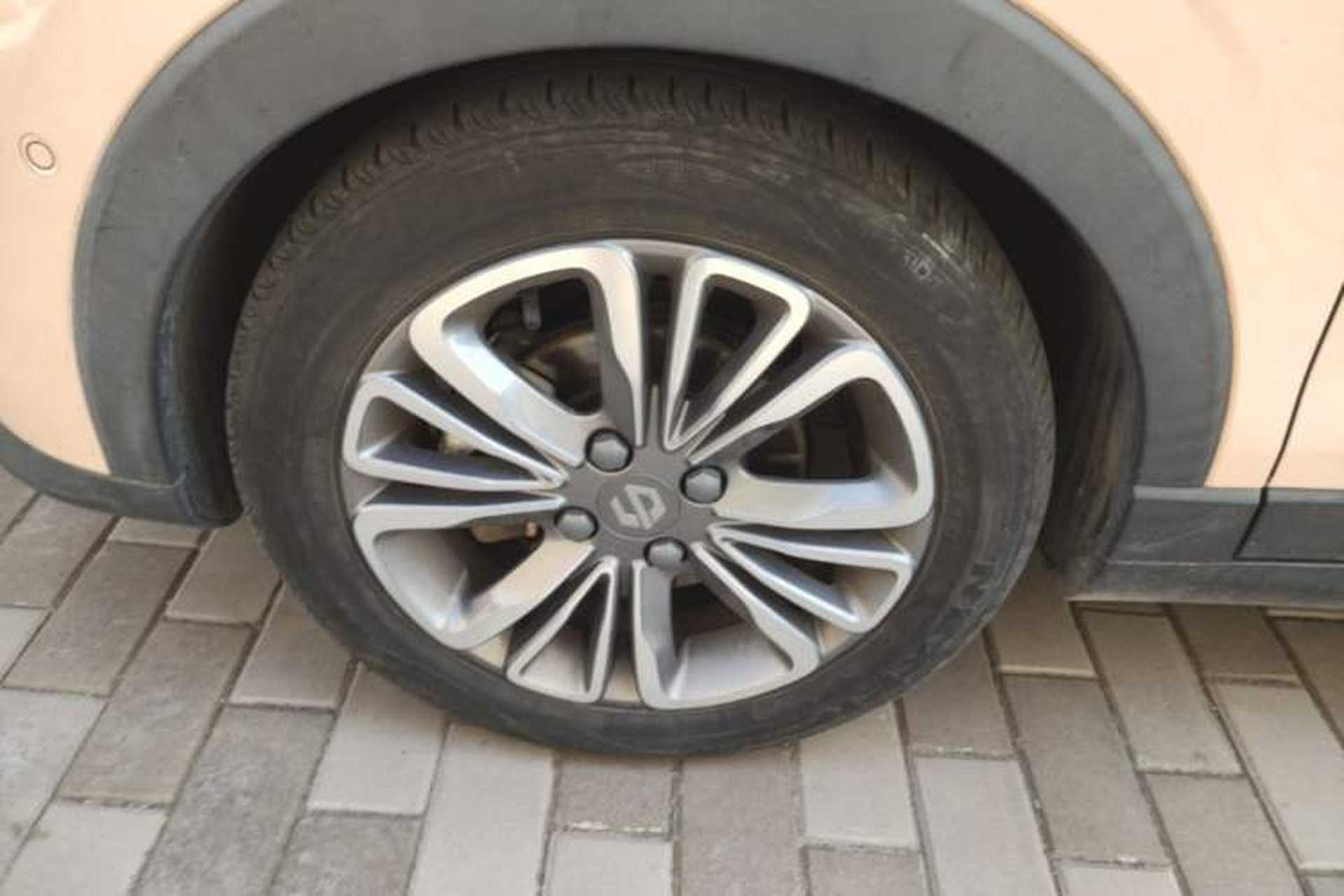 Used Leapmotor T03 2021 400 Luxury Edition Left Front Wheel Hub