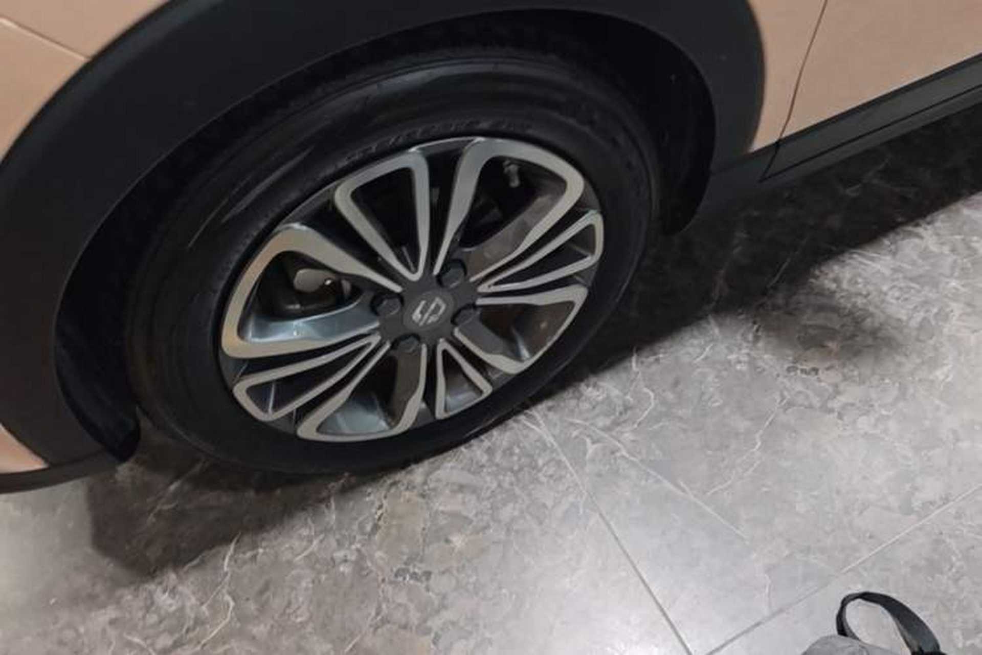 Used Leapmotor T03 2021 400 Comfort Edition Left Front Wheel Hub