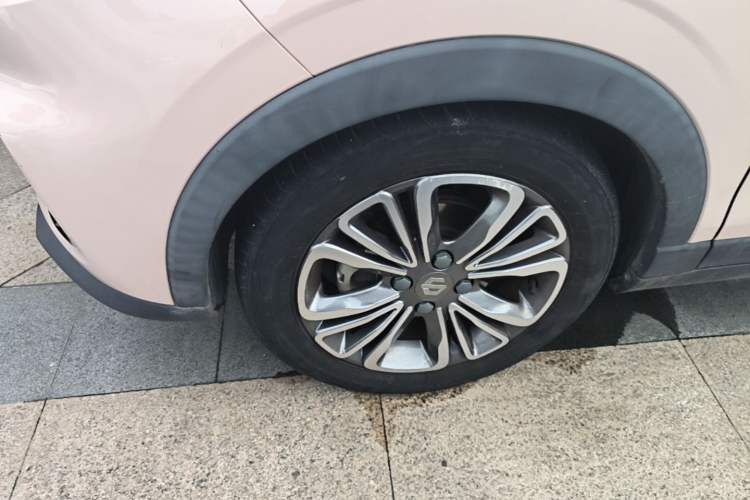 Used Leapmotor T03 2021 400 Comfort Edition Left Front Wheel Hub