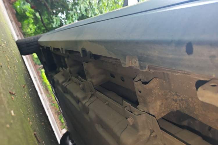 Used Leapmotor T03 2021 400 Micro-Sugar Version Left Side Sill