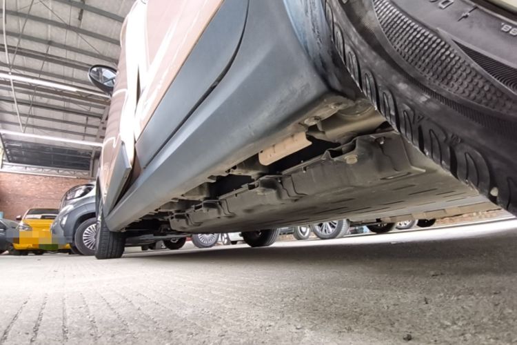 Used Leapmotor T03 2021 400 Micro-Sugar Version Left Side Sill