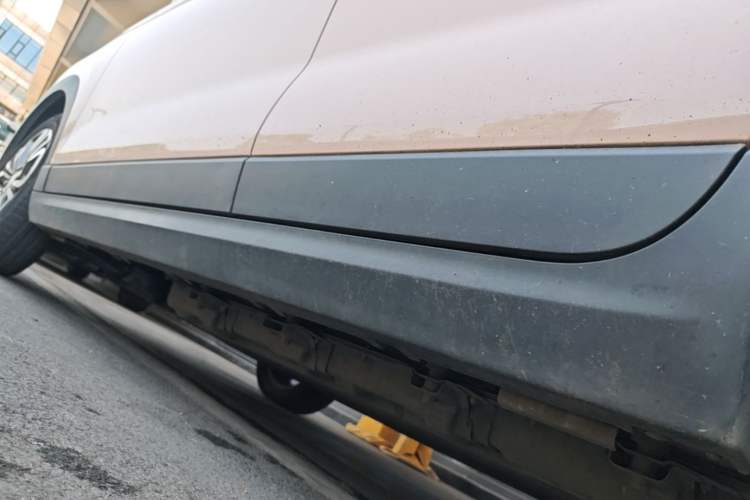 Used Leapmotor T03 2021 400 Comfort Edition Left Side Sill