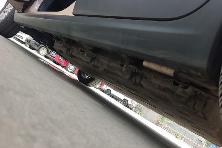 Used Leapmotor T03 2021 400 Comfort Edition Left Side Sill