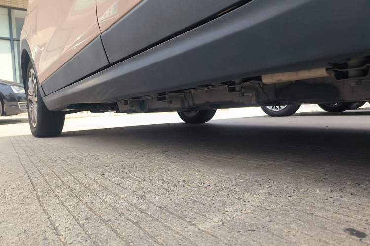 Used Leapmotor T03 2021 400 Micro-Sugar Version Left Side Sill