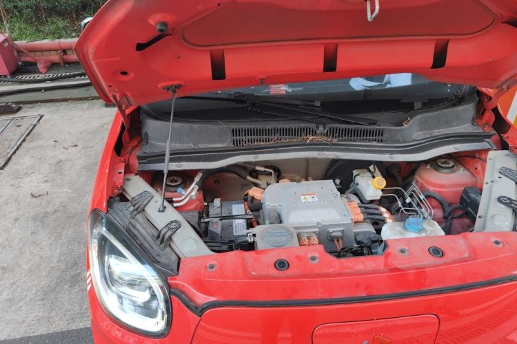 Used Leapmotor T03 2021 400 Micro-Sugar Version Engine Bay Right