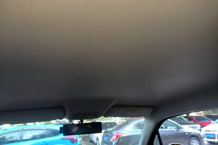 Used Leapmotor T03 2021 400 Lite Edition - Lithium-Ion Battery Headliner