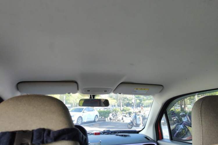 Used Leapmotor T03 2021 400 Micro-Sugar Version Headliner