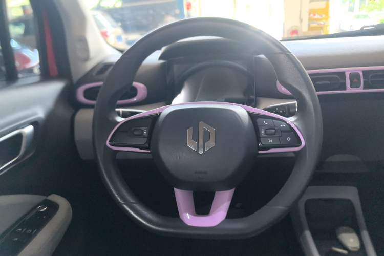 Used Leapmotor T03 2021 400 Micro-Sugar Version Interior 4