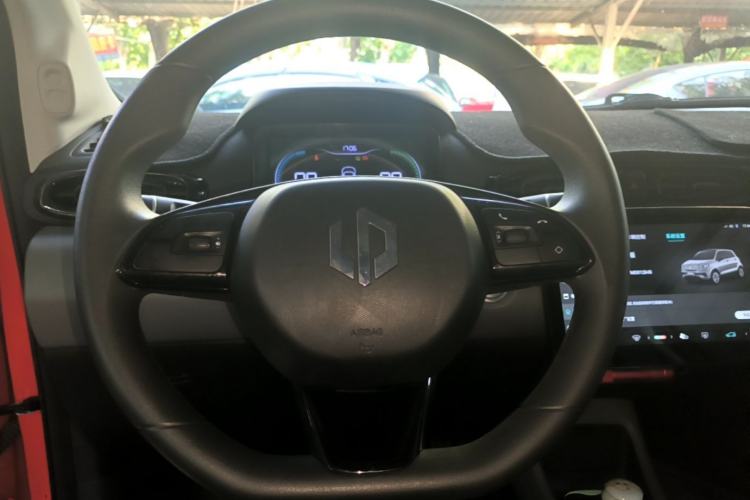 Used Leapmotor T03 2021 400 Lite Edition - Lithium-Ion Battery Steering Wheel