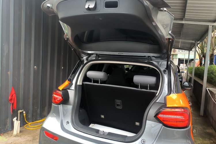 Used Leapmotor T03 2021 400 Luxury Edition Trunk