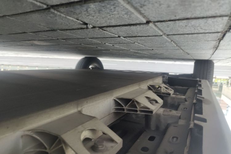 Used Leapmotor T03 2021 400 Luxury Edition Chassis Front Right