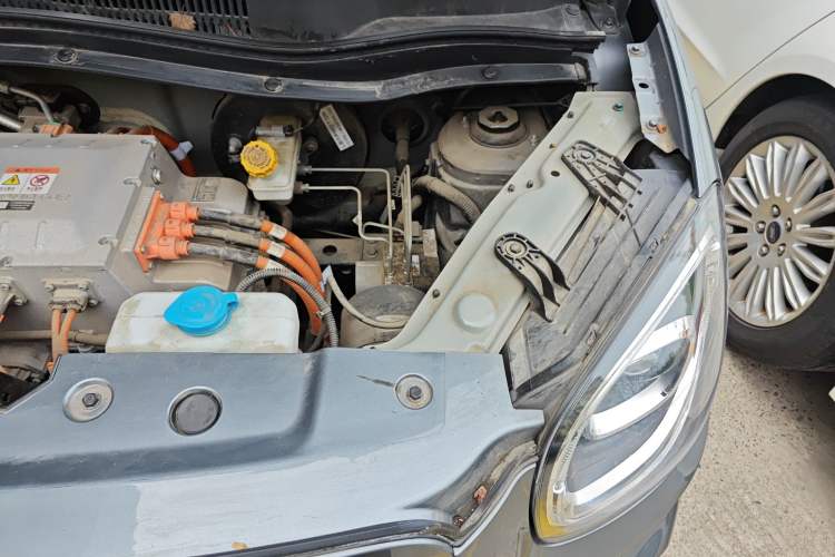 Used Leapmotor T03 2021 400 Lite Edition - Lithium-Ion Battery Engine Bay Left