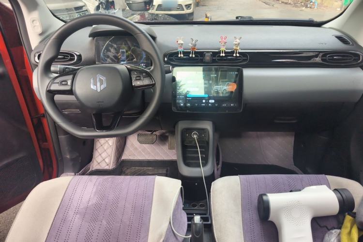 Used Leapmotor T03 2021 400 Comfort Edition Center Console