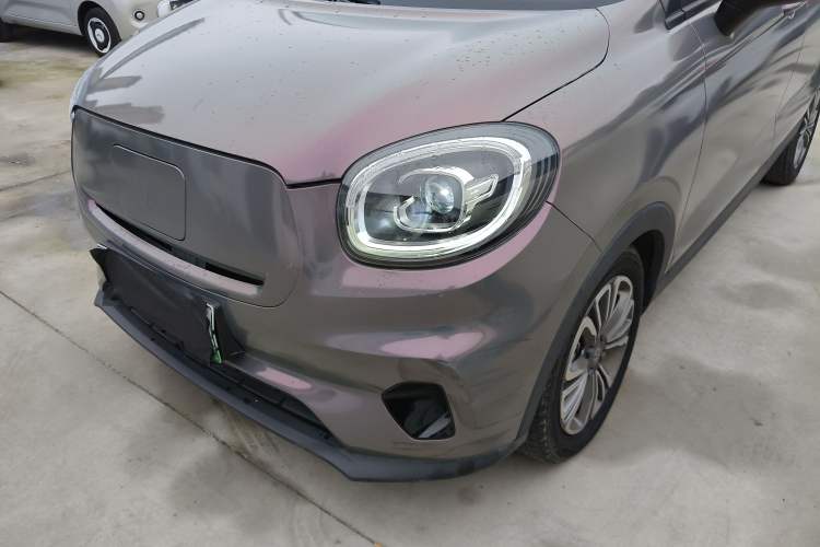 Used Leapmotor T03 2021 400 Lite Edition - Lithium-Ion Battery Left Front Headlight