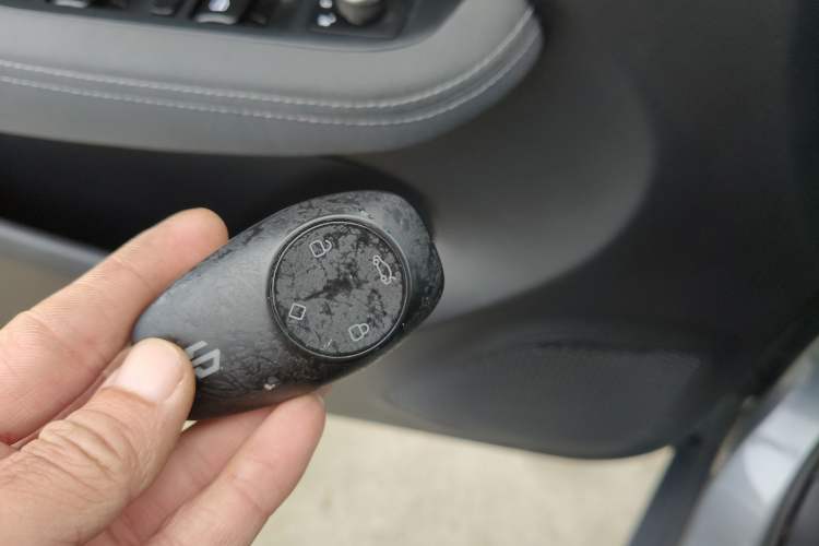 Used Leapmotor T03 2021 400 Lite Edition - Lithium-Ion Battery Vehicle Key