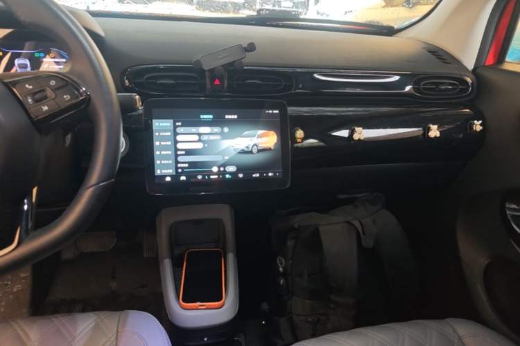 Used Leapmotor T03 2021 400 Luxury Edition Audio And AC Panel